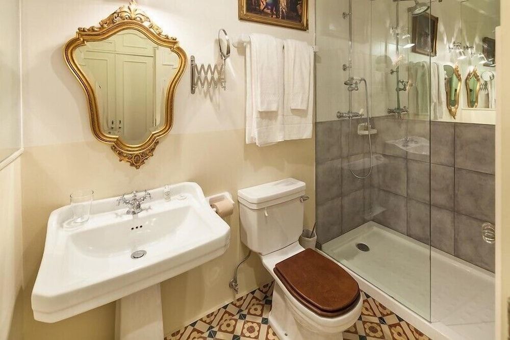 Independente Príncipe Real Double Room 4