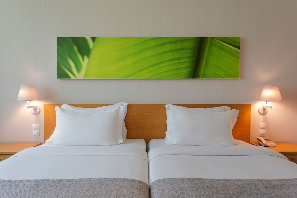 undefined HF Fenix Garden 9