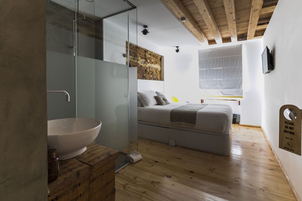 262 Boutique Hotel Standard Double Room 3