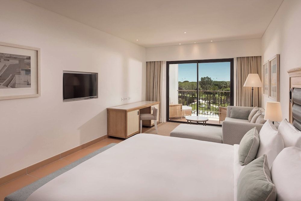 undefined Pine Cliffs Ocean Suites, a Luxury Collection Resort & Spa 2