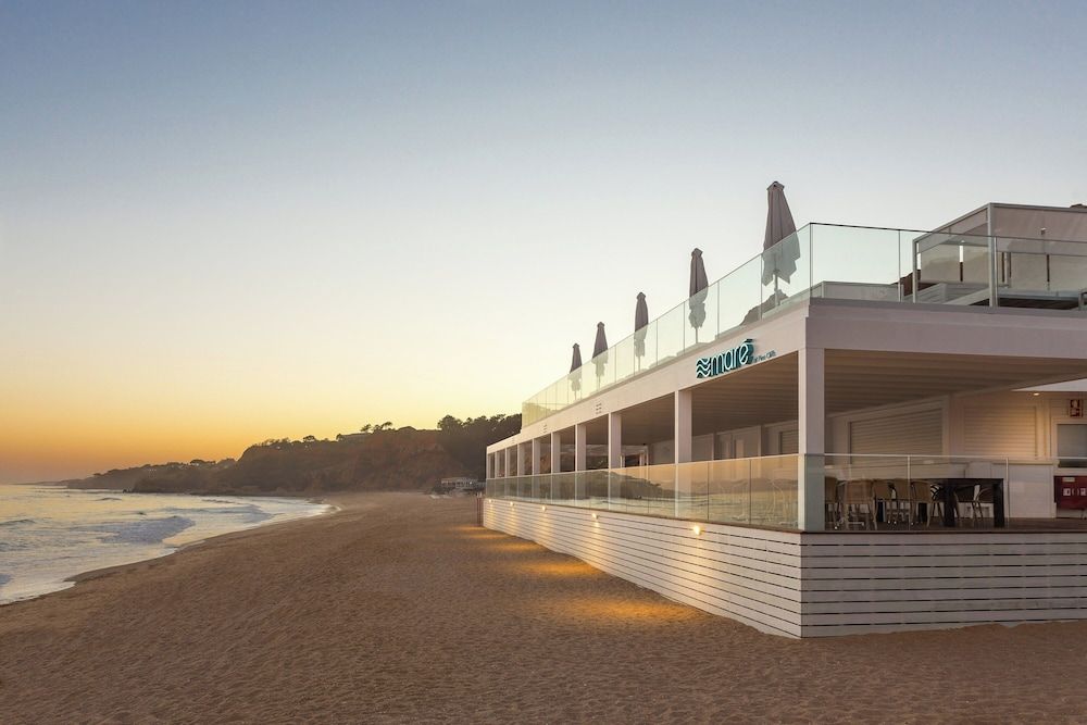 undefined Pine Cliffs Ocean Suites, a Luxury Collection Resort & Spa 7