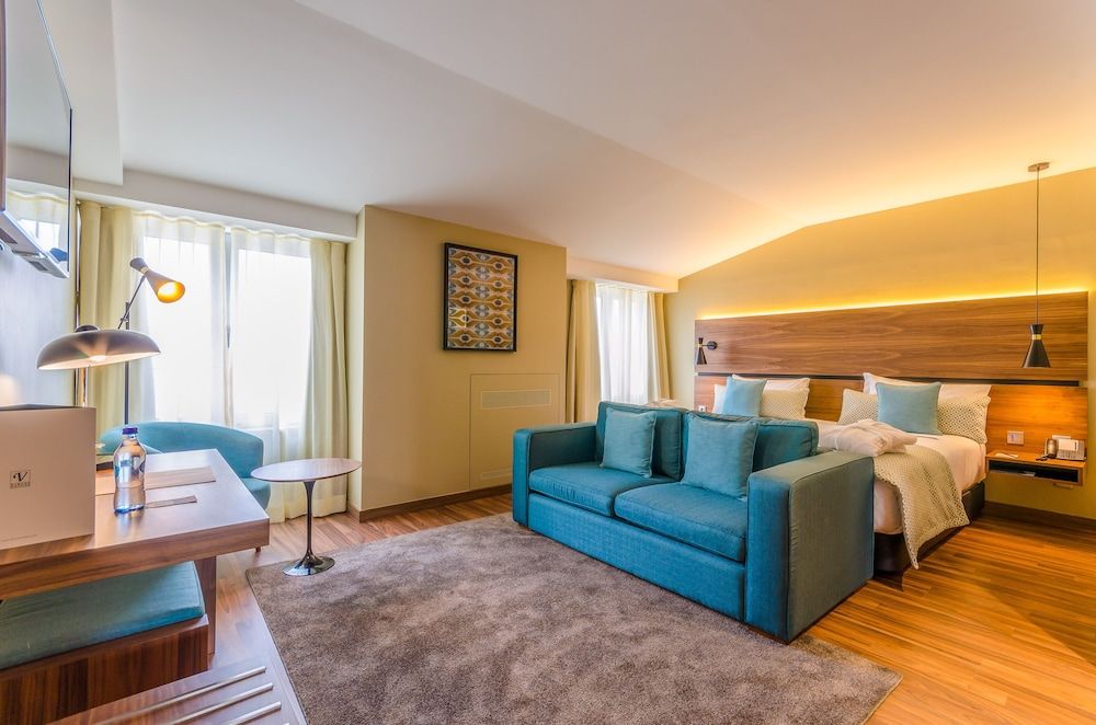 Hotel Vincci Liberdade Romantic Room (Attic) 4