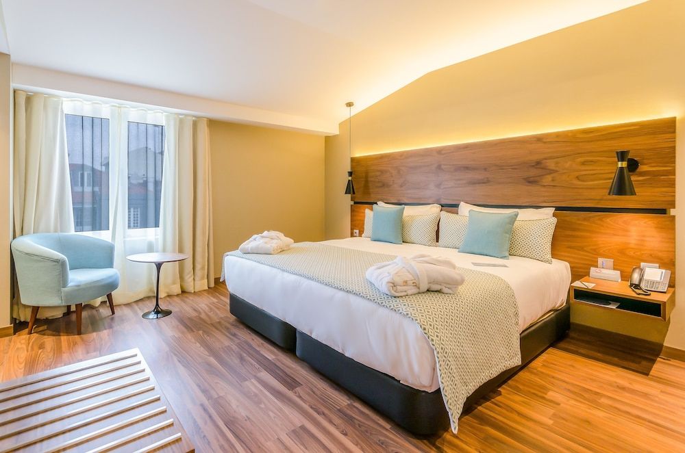 Hotel Vincci Liberdade Romantic Room (Attic)