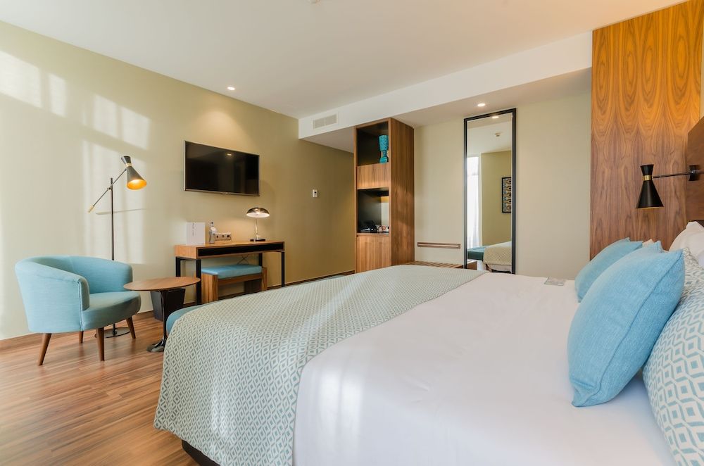 undefined Hotel Vincci Liberdade 2