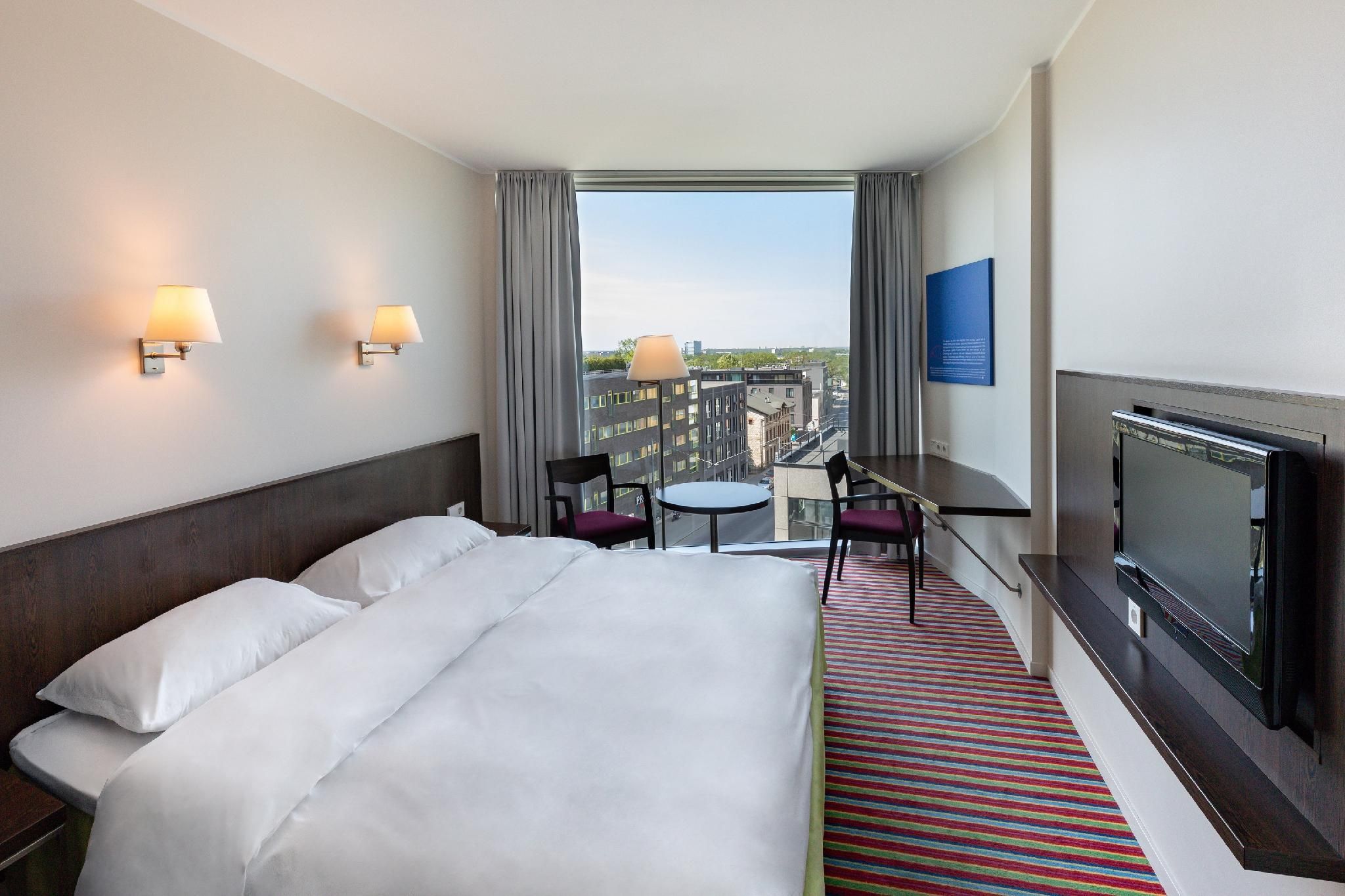 Standard Room - Old Town View
