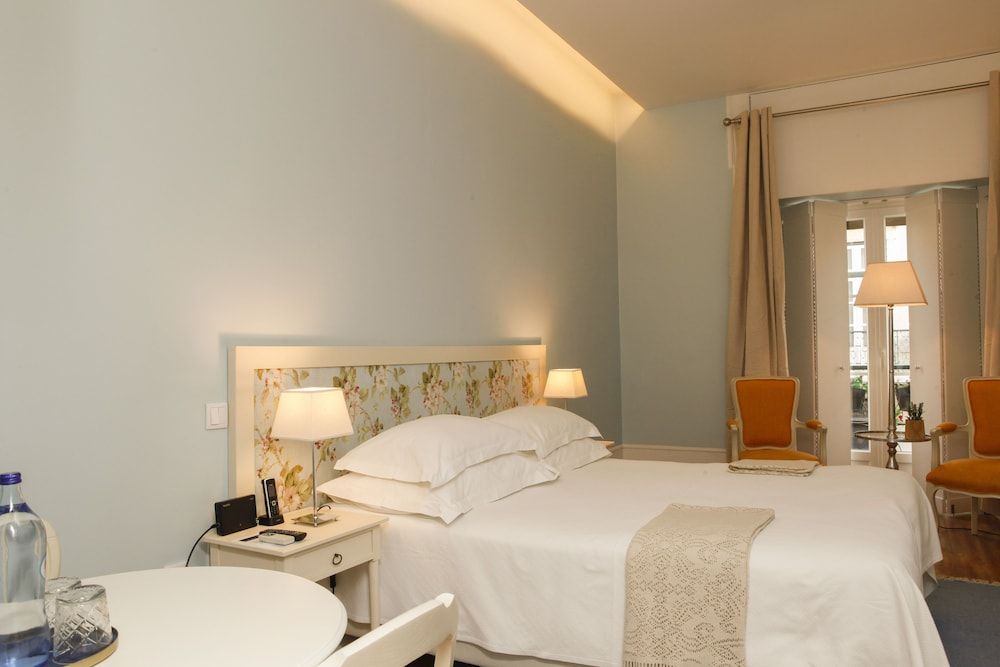 undefined Alecrim ao Chiado 9