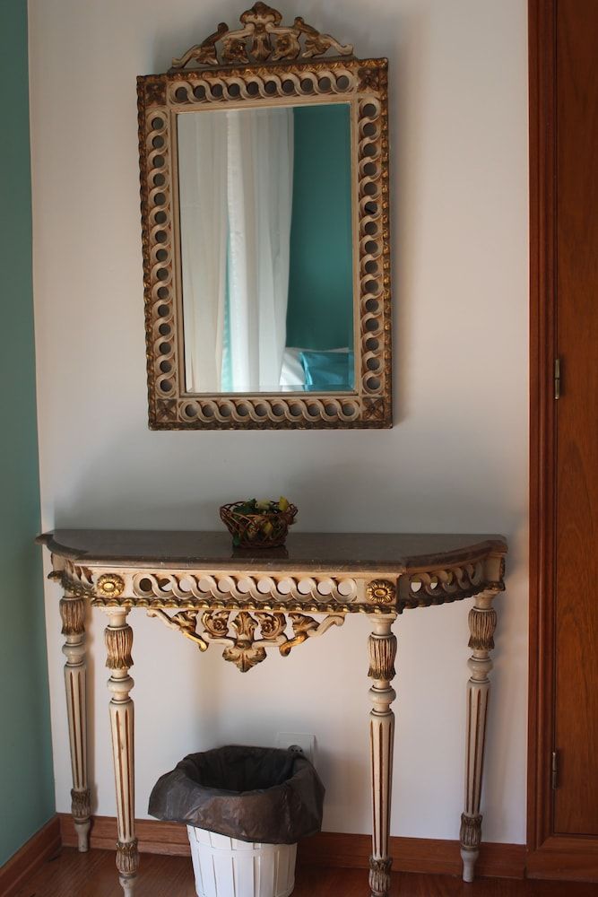 Ericeira Chill Hill Hostel & Private Rooms Double Room, Shared Bathroom, Sea View (Turquoise Ocean) 13