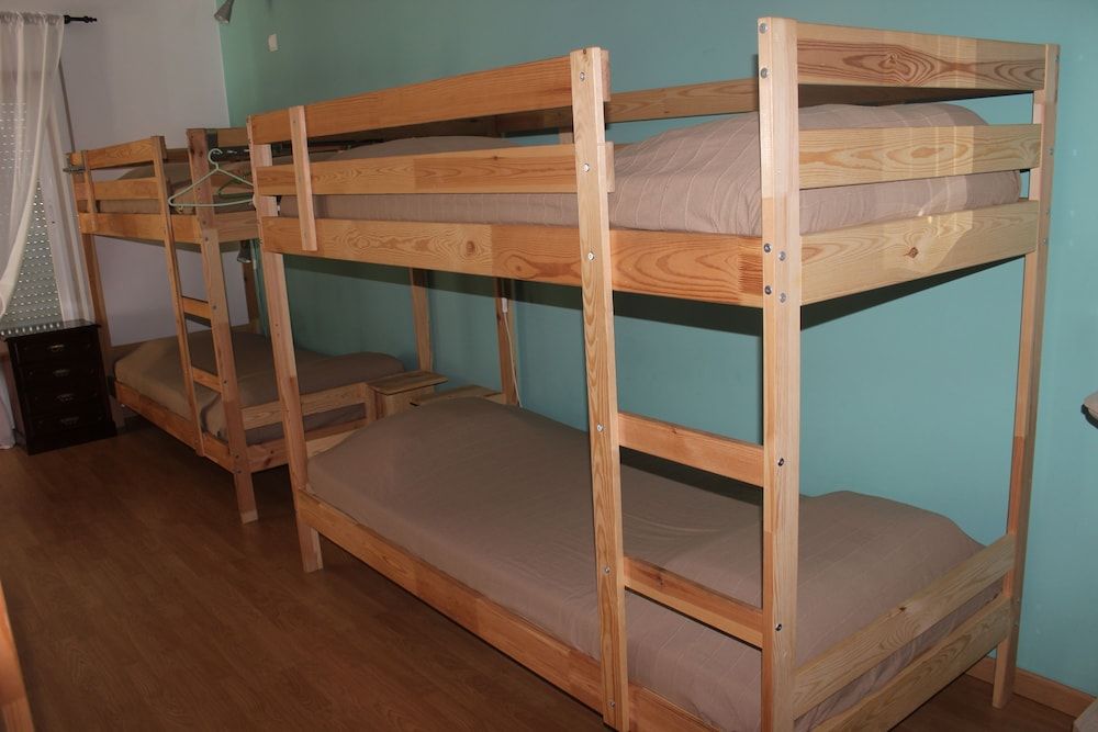 Ericeira Chill Hill Hostel & Private Rooms Shared Dormitory, Mixed Dorm, Shared Bathroom, Ground Floor (1 Bed in a 6 Bed Dorm) 6