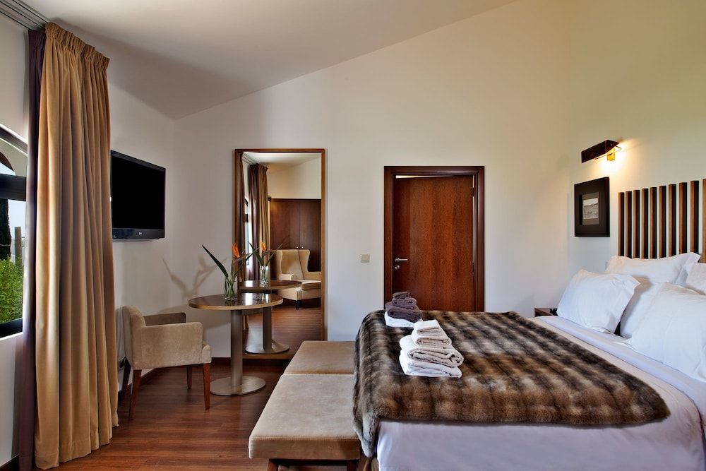 undefined São Rafael Holidays 5