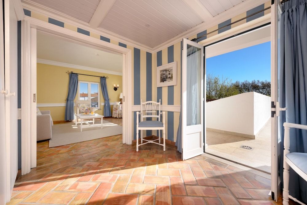 M'AR De AR Muralhas Suite 4