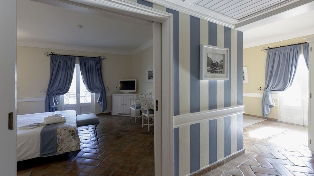 M'AR De AR Muralhas Suite 7