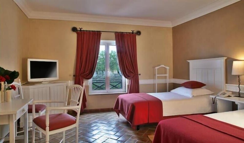 M'AR De AR Muralhas Classic Room, Garden View 2