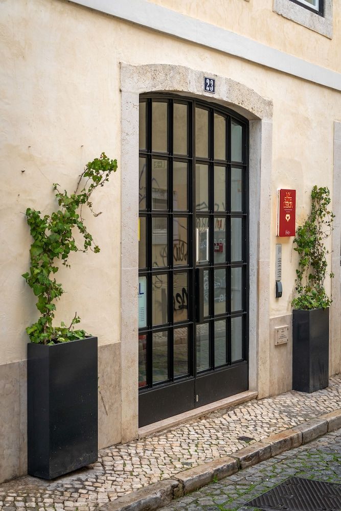 undefined My Suite Lisbon Serviced Apartments 4