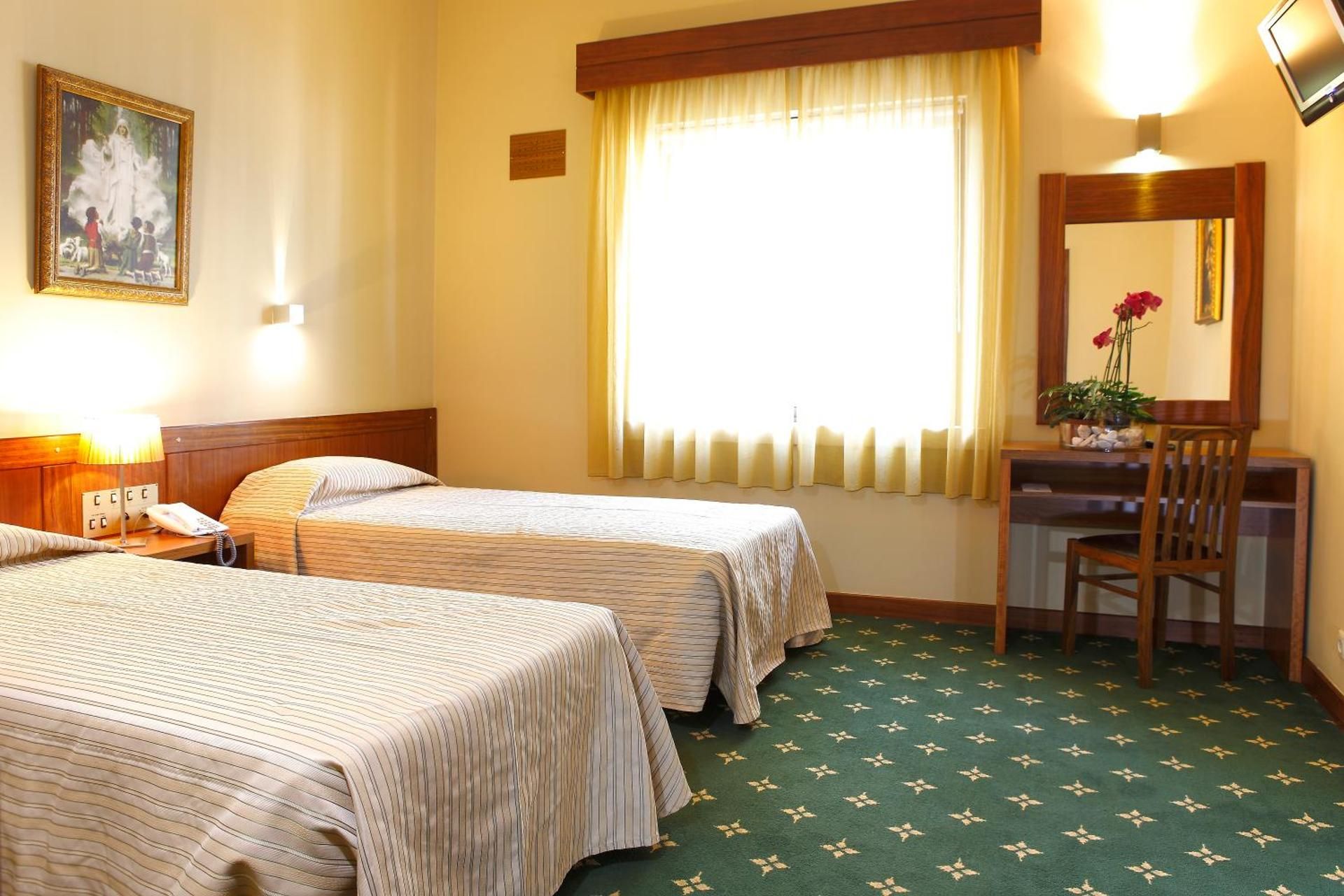 Double or Twin Room with Extra Bed