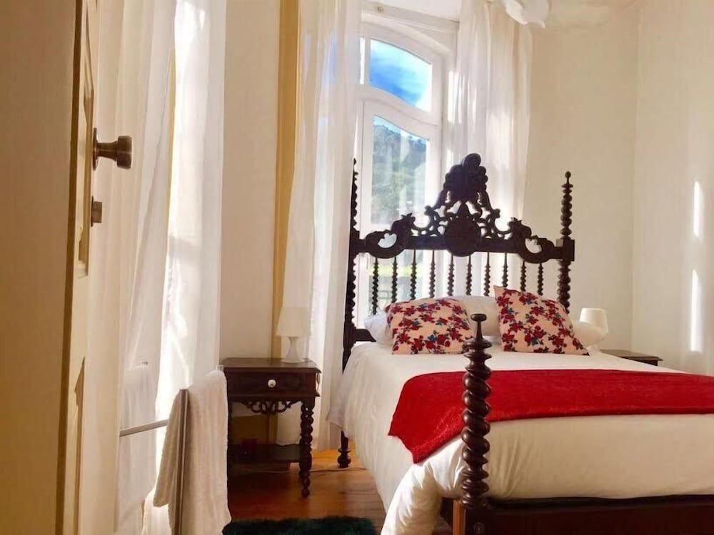 Double Room, Connecting Rooms