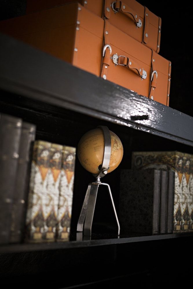 AlmaLusa Baixa & Chiado Standard Room (Interior Patio View) 9