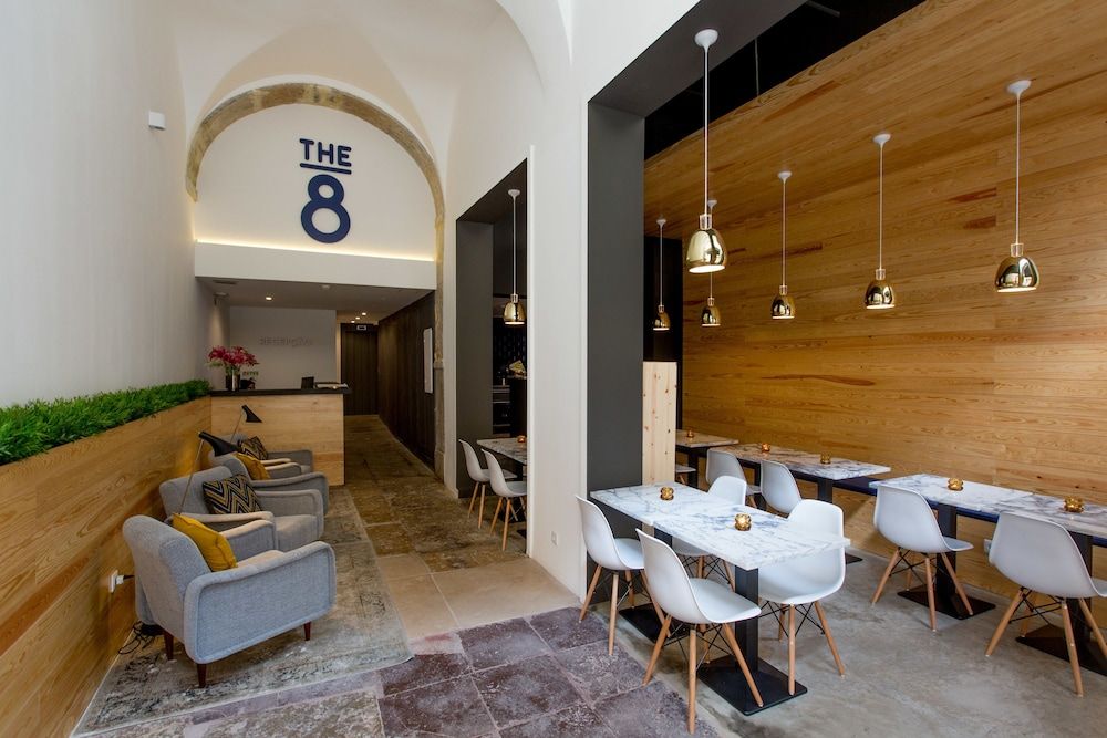 undefined The 8 Downtown Suites 9