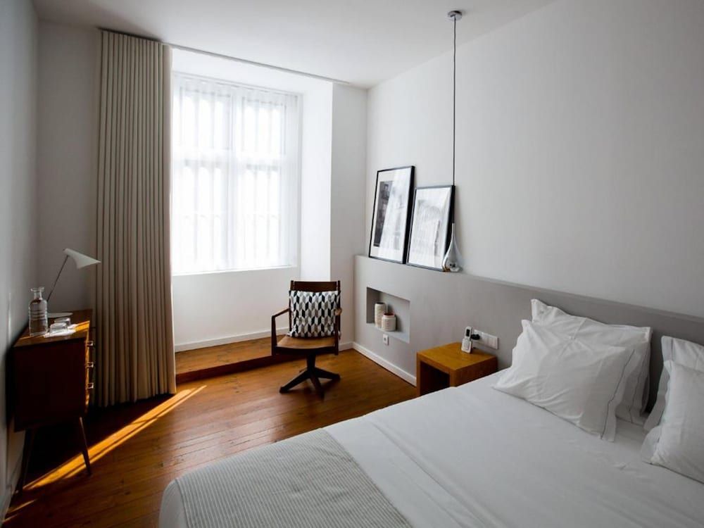 undefined The 8 Downtown Suites