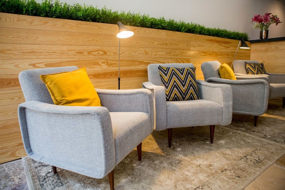 undefined The 8 Downtown Suites 10