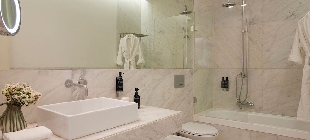 Octant Santiago Family Room 6