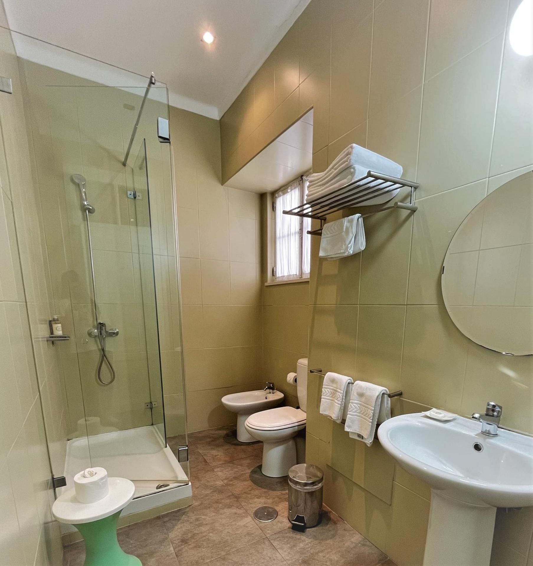 One-Bedroom Apartment (2 Adults)