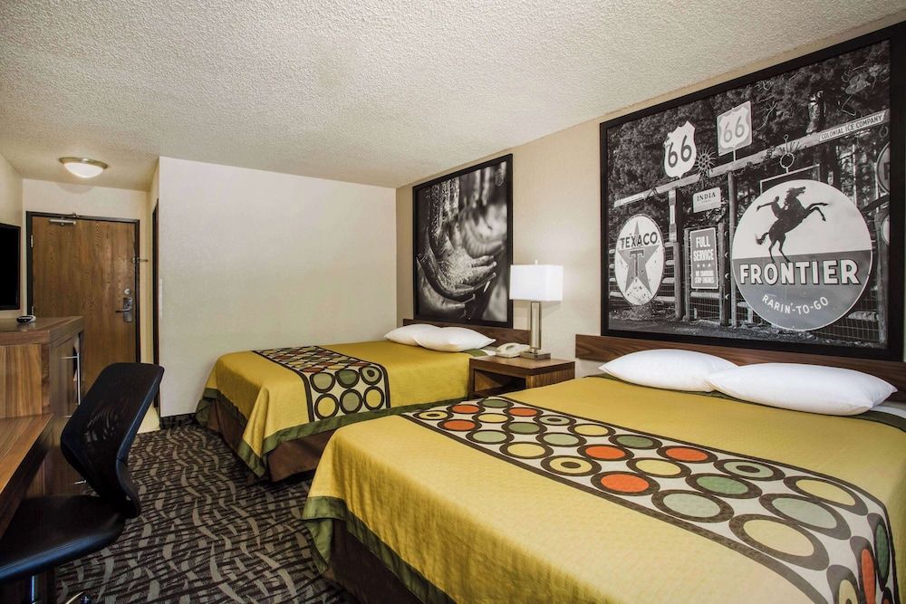 Room, 2 Queen Beds, Non Smoking