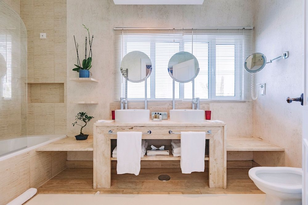 Bela Vista Hotel & SPA - Relais & Châteaux Junior Suite, City View 7