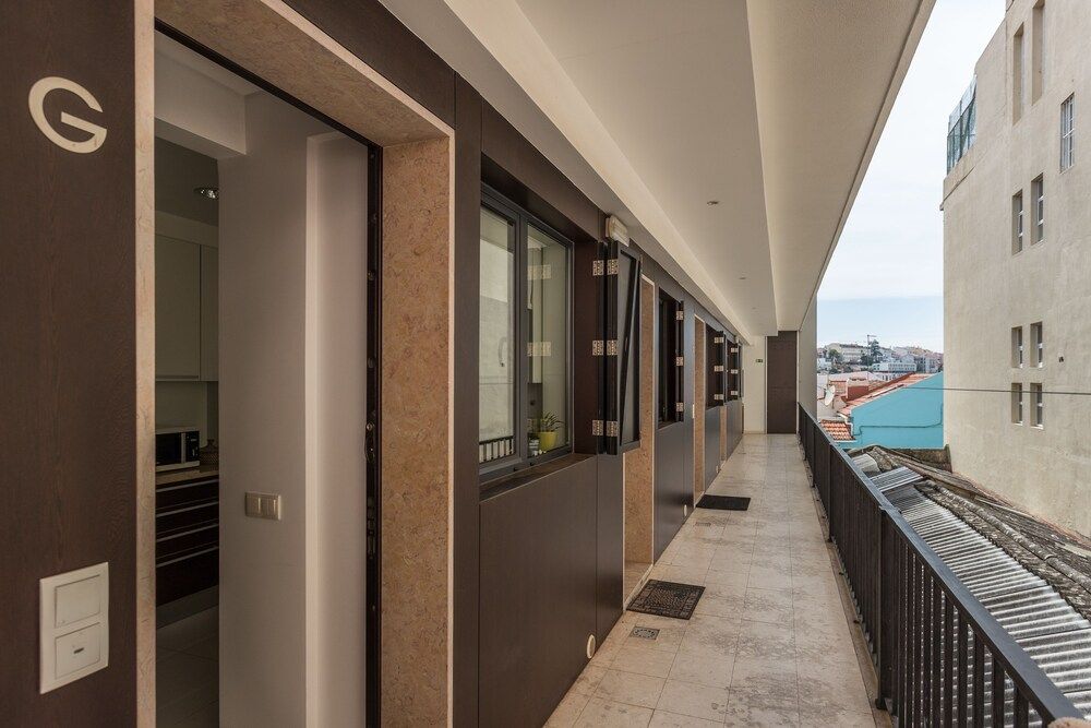 undefined Rossio Penthouse Three-Bedroom Apartment w/ River View and Parking - by LU Holidays 2