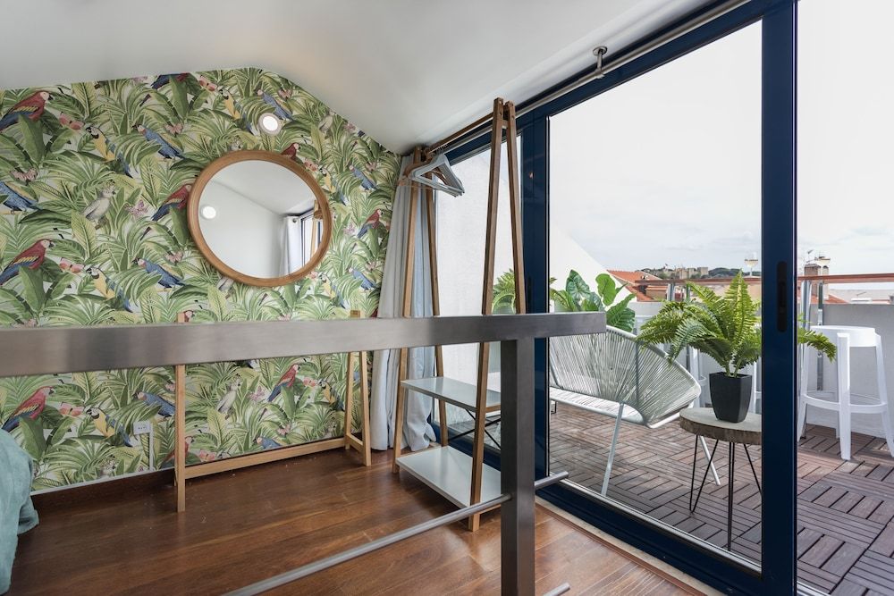 Rossio Penthouse Three-Bedroom Apartment w/ River View and Parking - by LU Holidays Penthouse, 3 Bedrooms, Terrace, River View 8