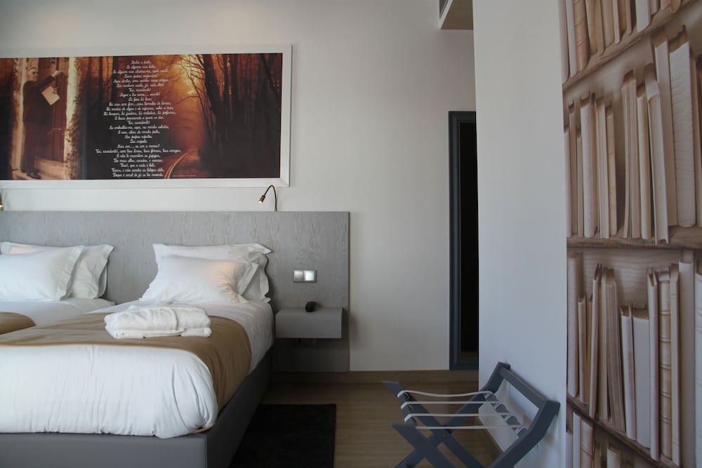 Hotel José Régio Twin Room (Single Use) 2