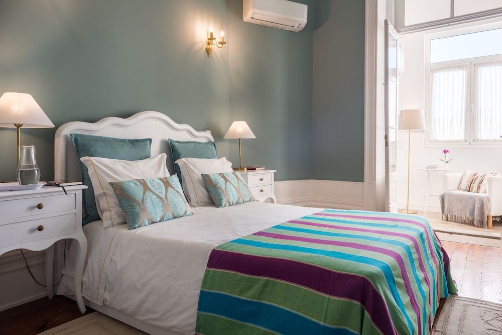 Superior Apartment, 2 Bedrooms, 2 Bathrooms (GREEN CELADON)