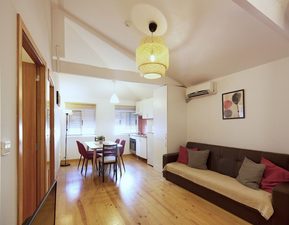 undefined Aparthotel Oporto Entreparedes