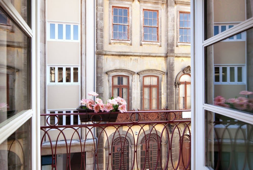 undefined Aparthotel Oporto Entreparedes 8