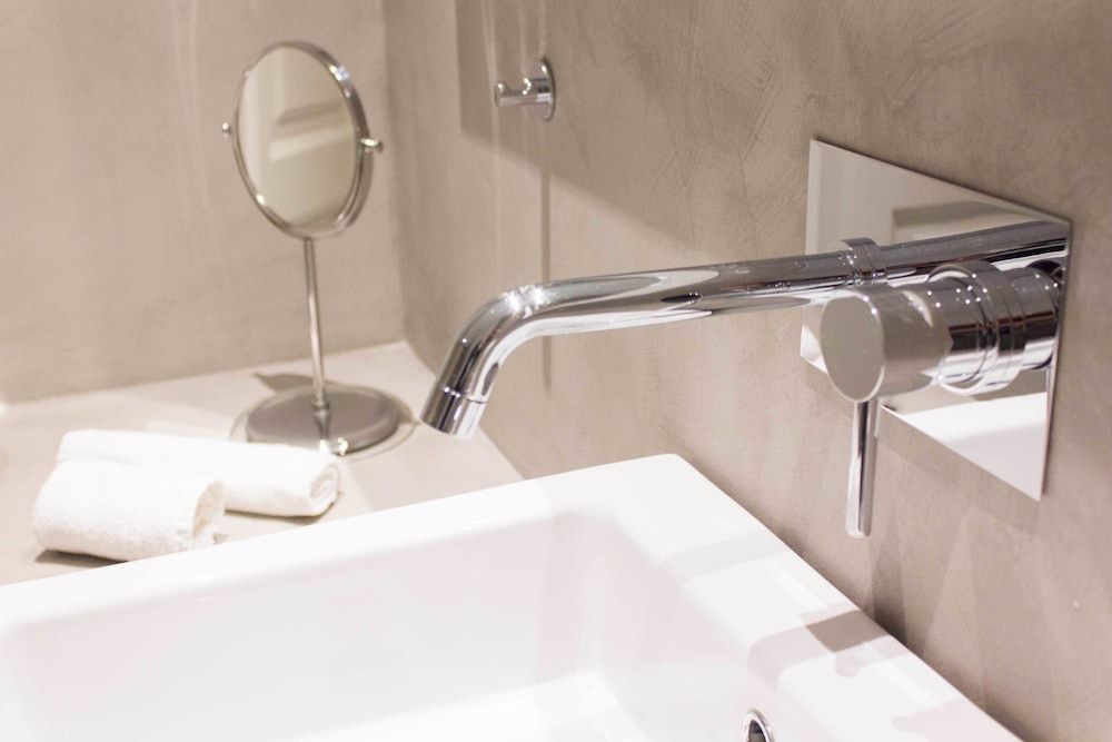 Alfama Blue Studio Loft Apartment - by LU Holidays Studio, Mezzanine 10