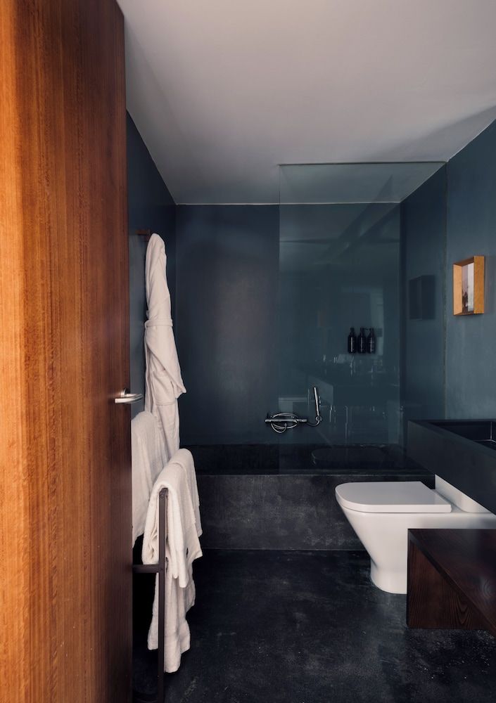 Deluxe Suite, 2 Bedrooms, Garden View