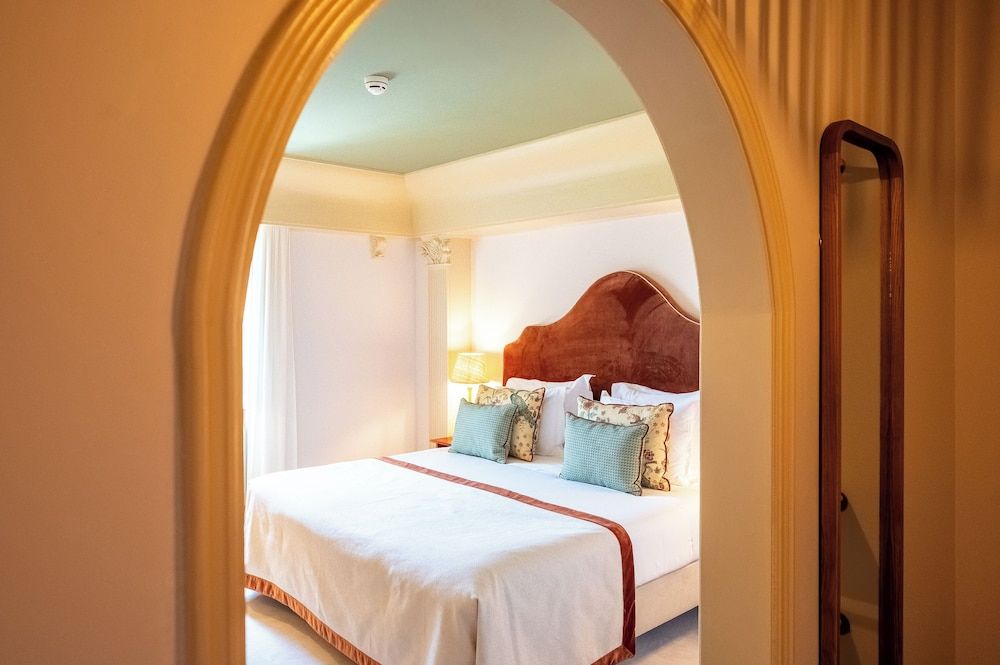 Superior Room with Garden View