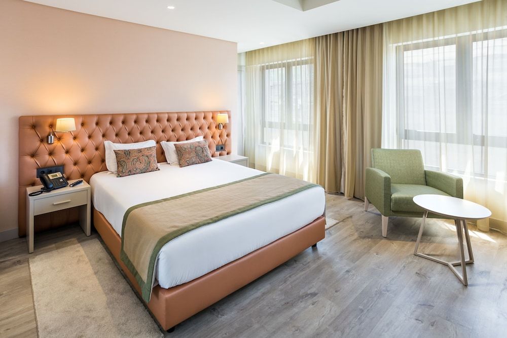 undefined Empire Lisbon Hotel 2