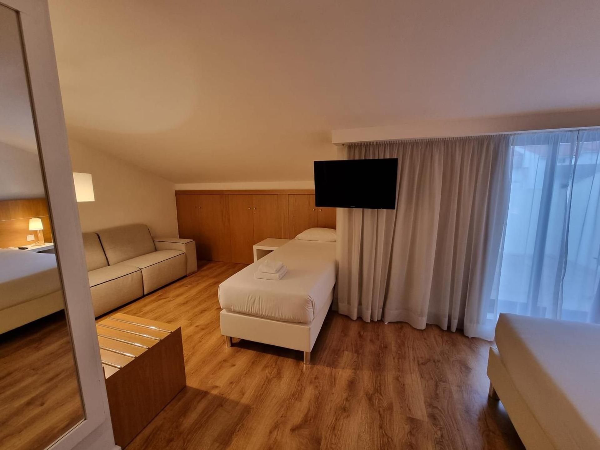 Junior Suite with Terrace