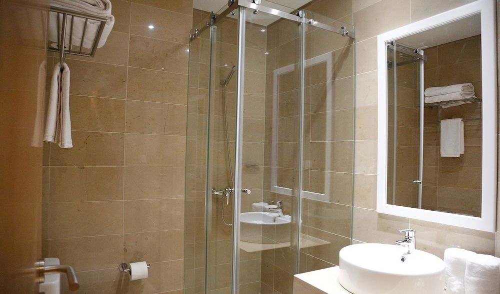 Hotel Ponte Sor Classic Quadruple Room 3