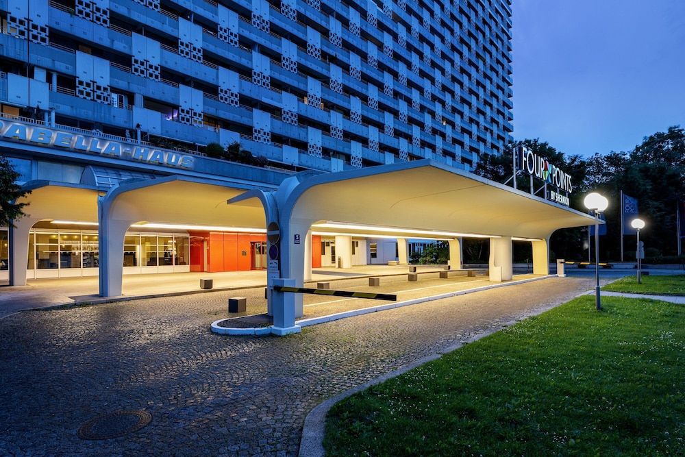 undefined Four Points by Sheraton Munich Arabellapark 3