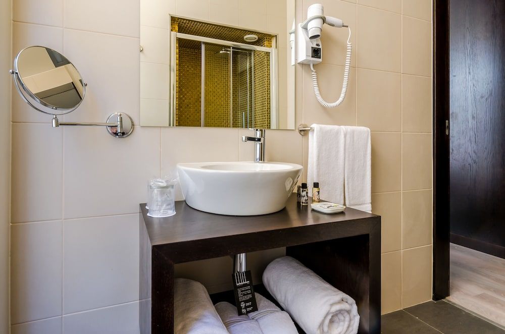 Behotelisboa Standard Double or Twin Room 31