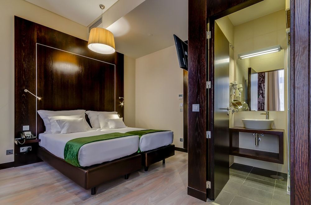 Behotelisboa Standard Double or Twin Room 23