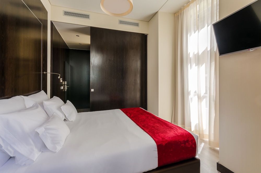 Behotelisboa Standard Double or Twin Room 16