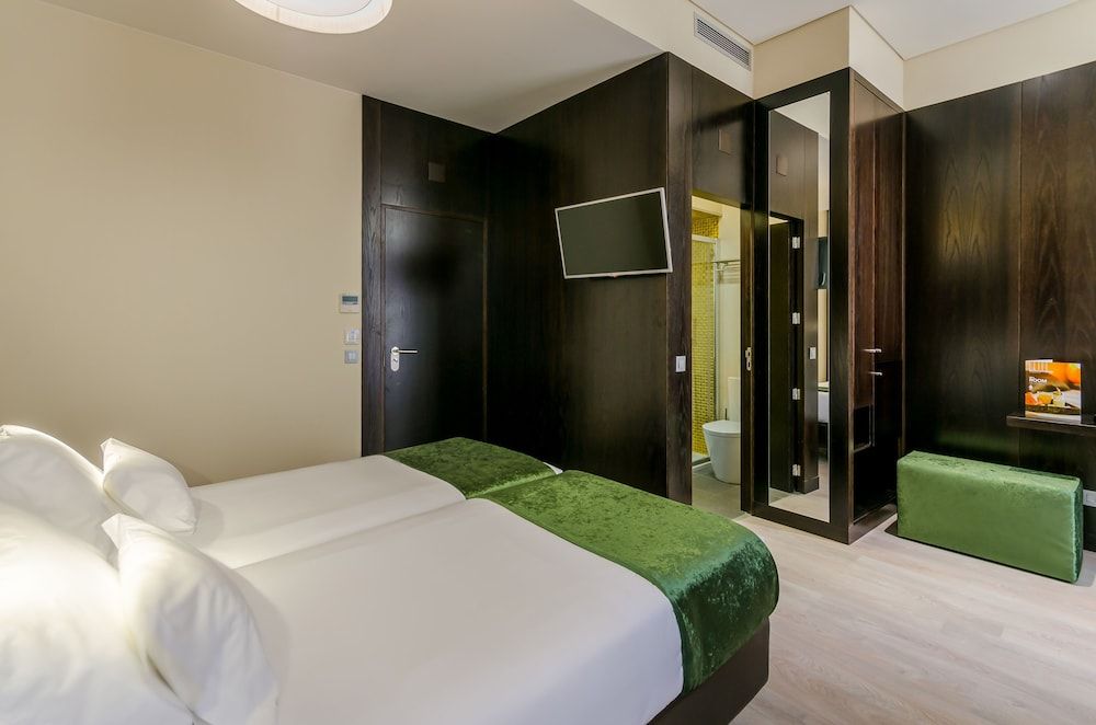 Behotelisboa Standard Double or Twin Room 25