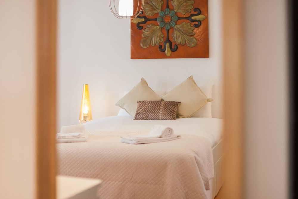 Moniz Studio Apartment - by LU Holidays Studio (2.º Esq) 7