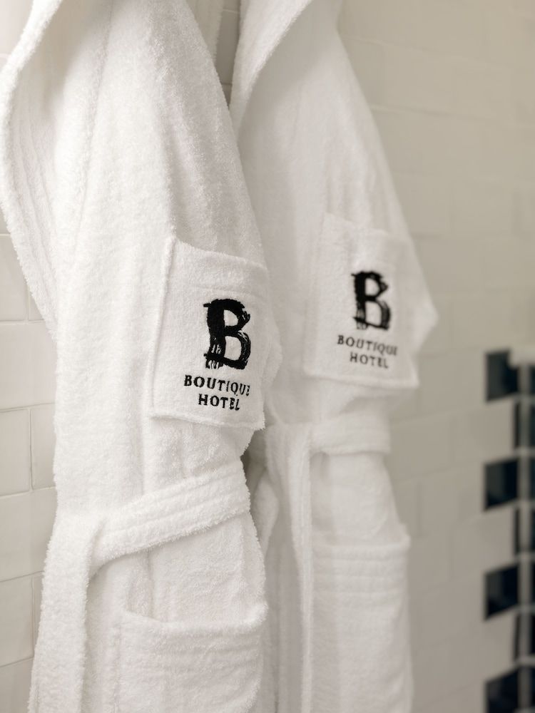 undefined H10 Duque de Loulé 2