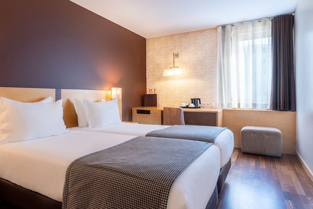 undefined HF Fénix Urban 8