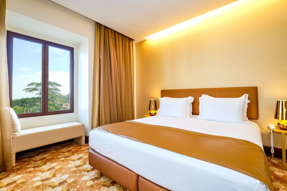 Sintra Boutique Hotel Superior Double Room 5