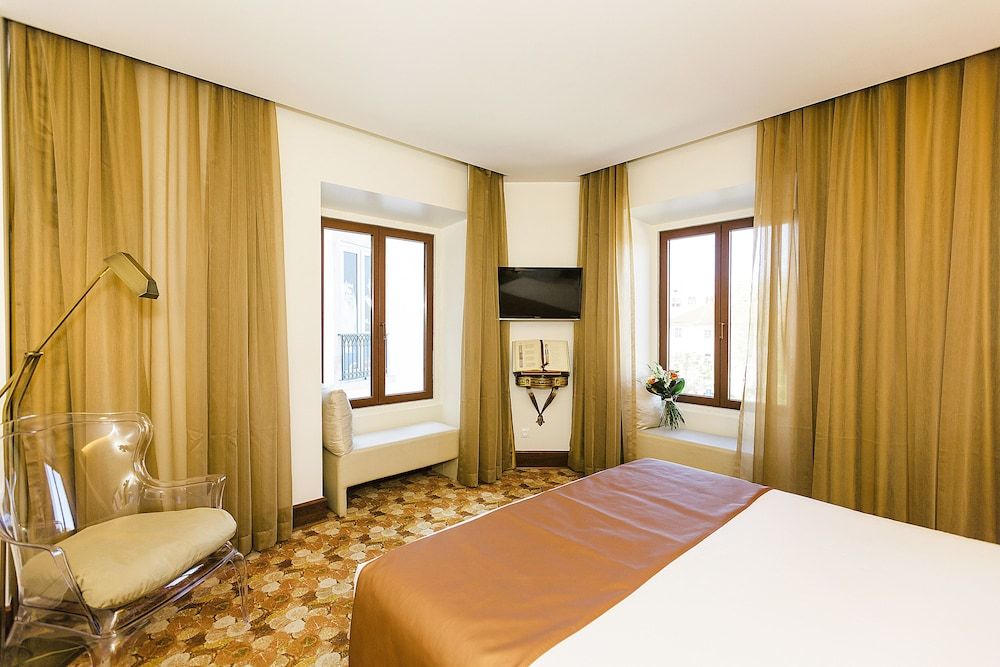 Junior Suite, 1 King Bed