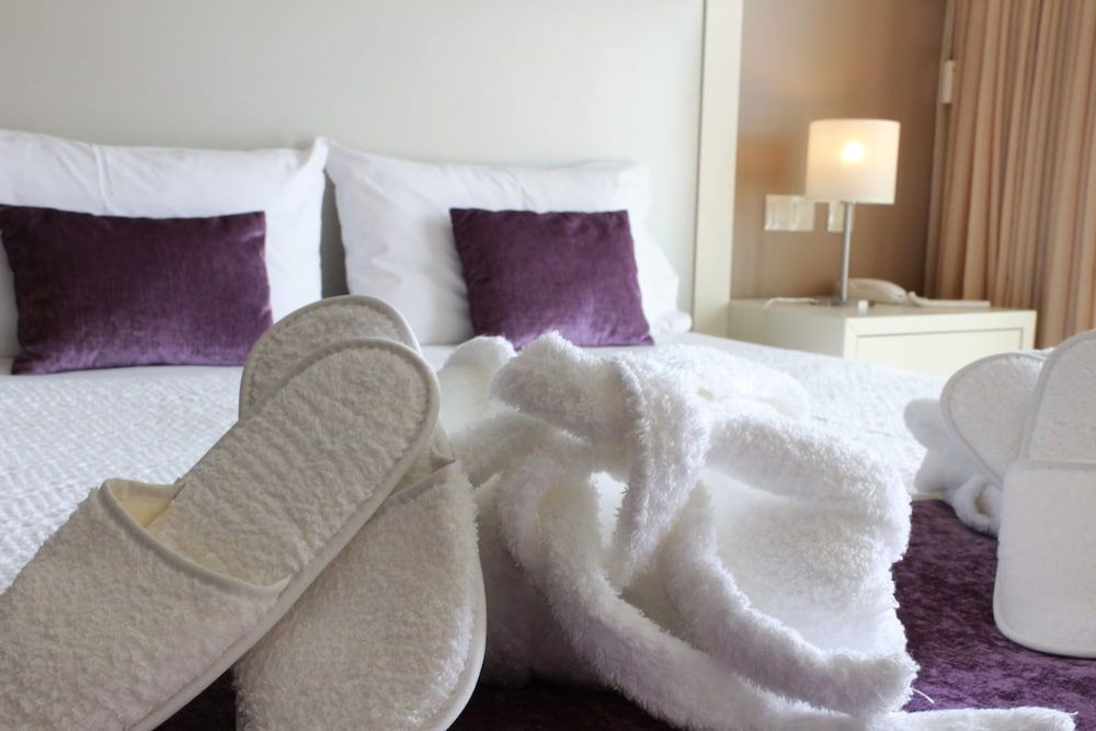 Monte Lírio Hotel Family Room 2